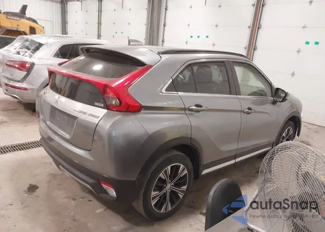 2019 Mitsubishi Eclipse Cross Se z USA, uszkodzony, nr VIN JA4AT5AA1KZ023845